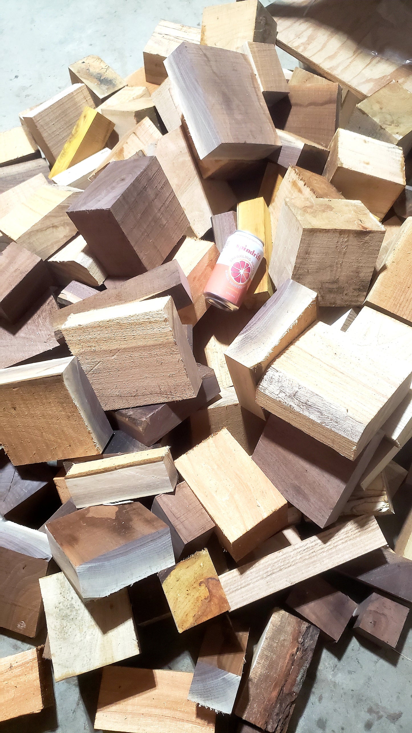 20lbs scrap wood turning blanks. Walnut, oak Maple.