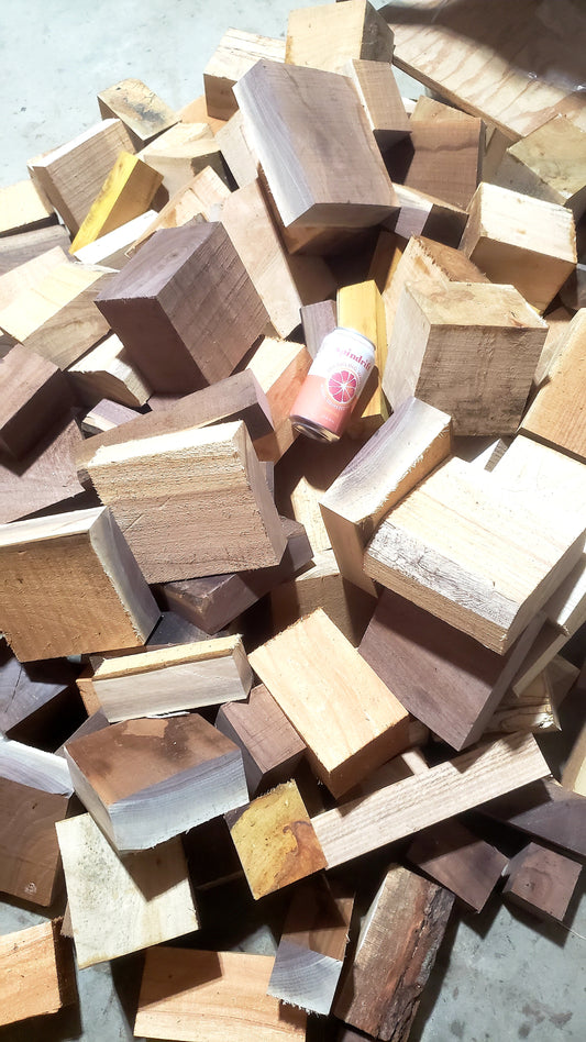 20lbs scrap wood turning blanks. Walnut, oak Maple.